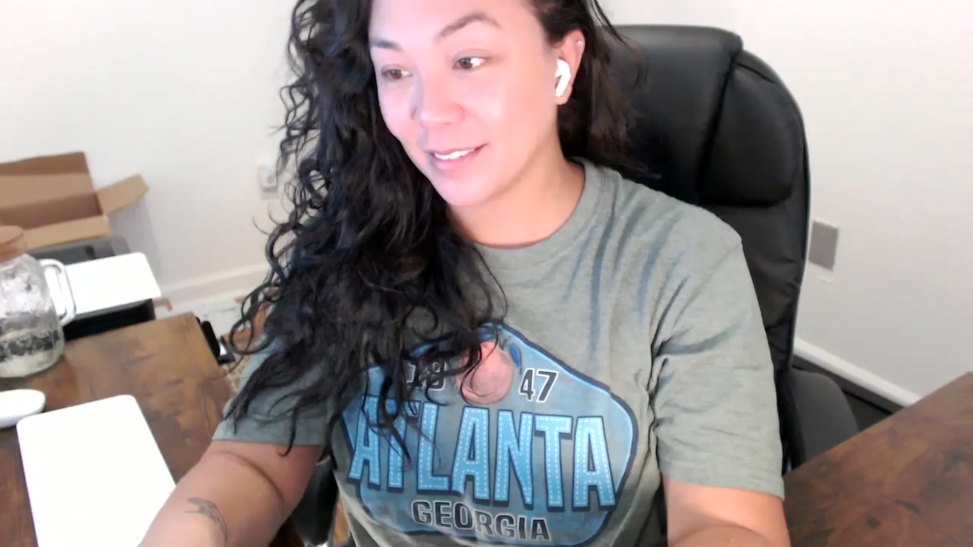 Gallery image thumbnail from MickaylaStar's myfreecams stream on, 10/07/2025, 18:43 image 17 of 20