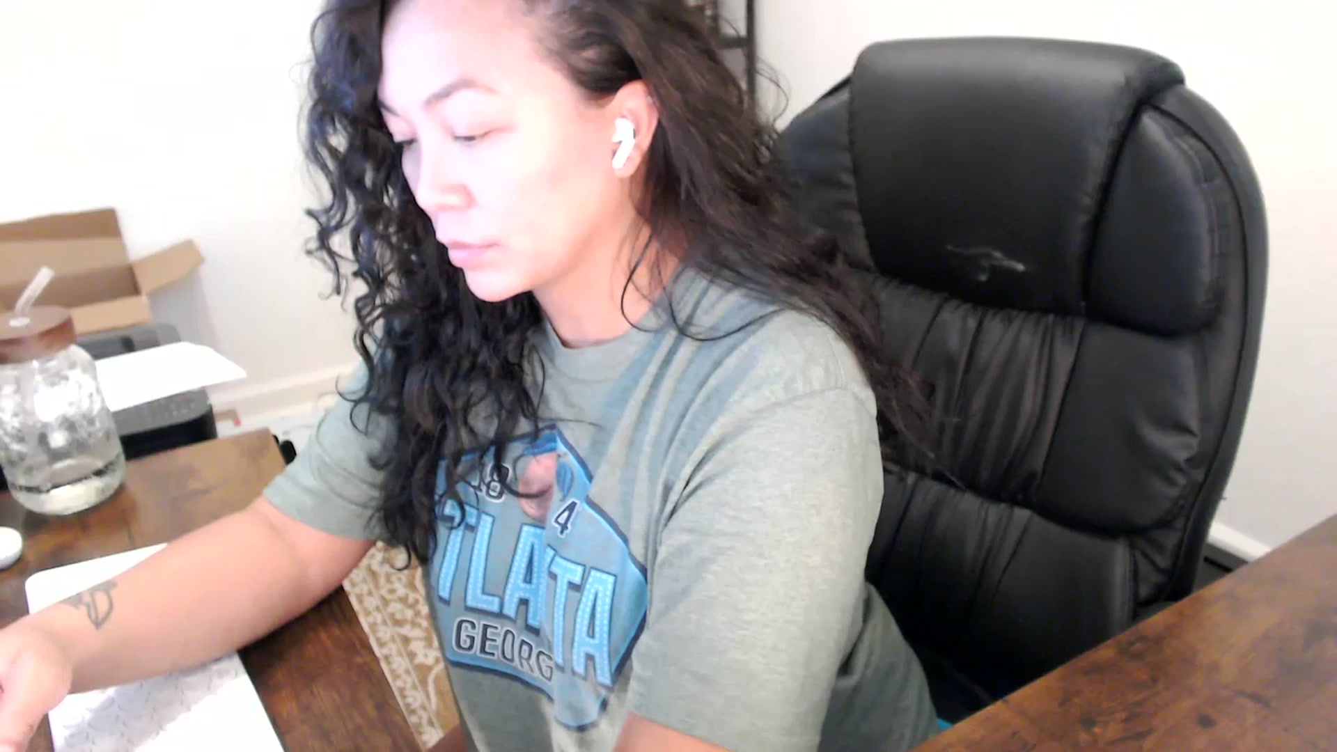 Gallery image thumbnail from MickaylaStar's myfreecams stream on, 10/07/2025, 19:48 image 15 of 20