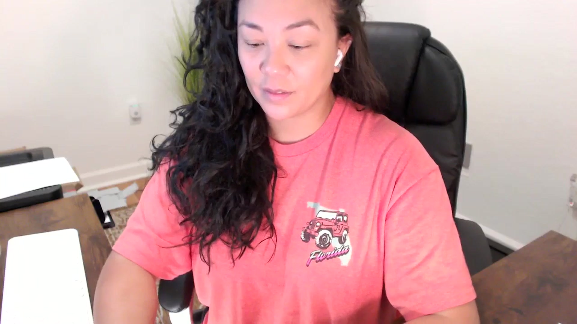 Gallery image thumbnail from MickaylaStar's myfreecams stream on, 10/09/2025, 15:43 image 17 of 20