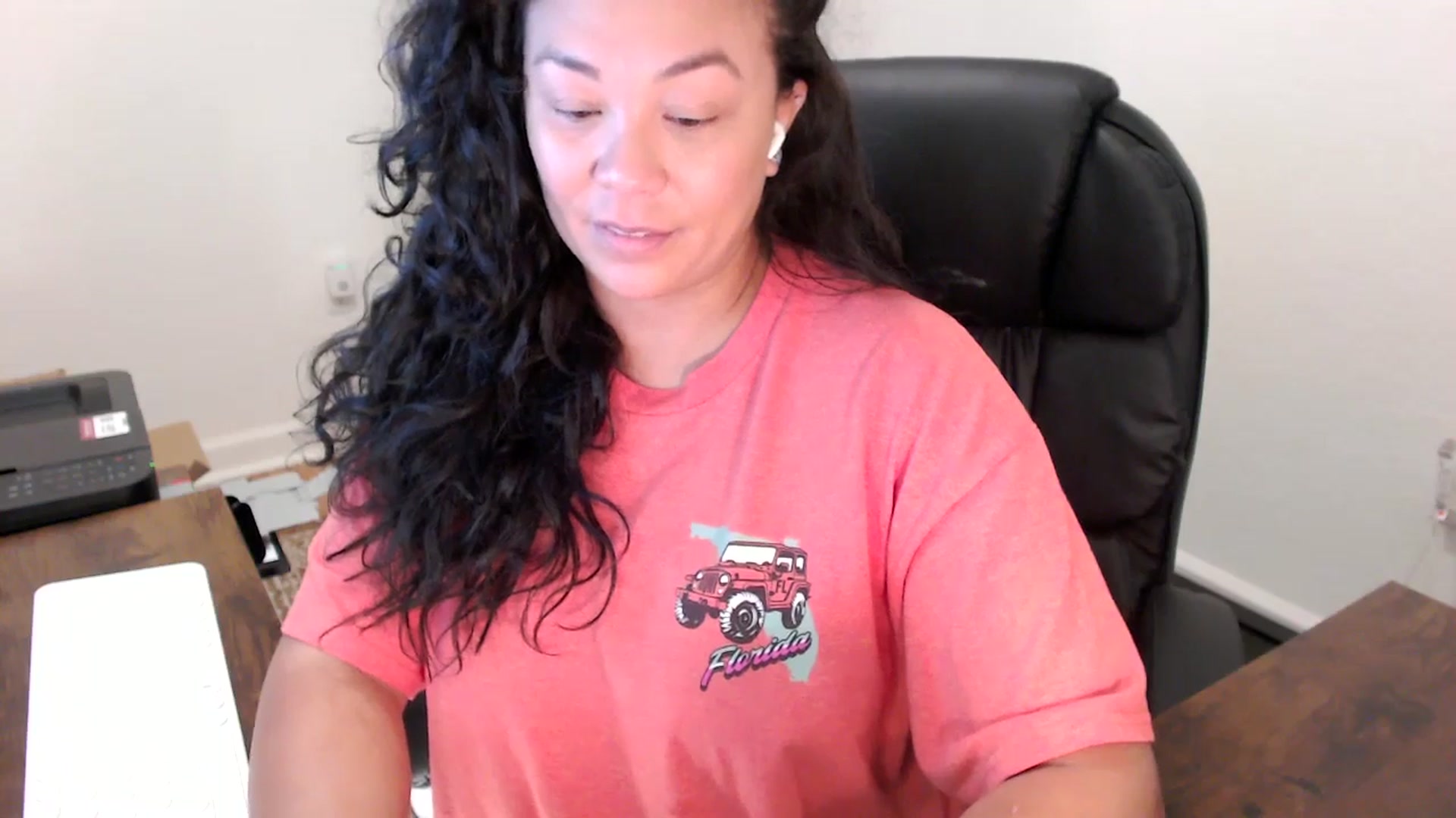Gallery image thumbnail from MickaylaStar's myfreecams stream on, 10/09/2025, 15:43 image 6 of 20