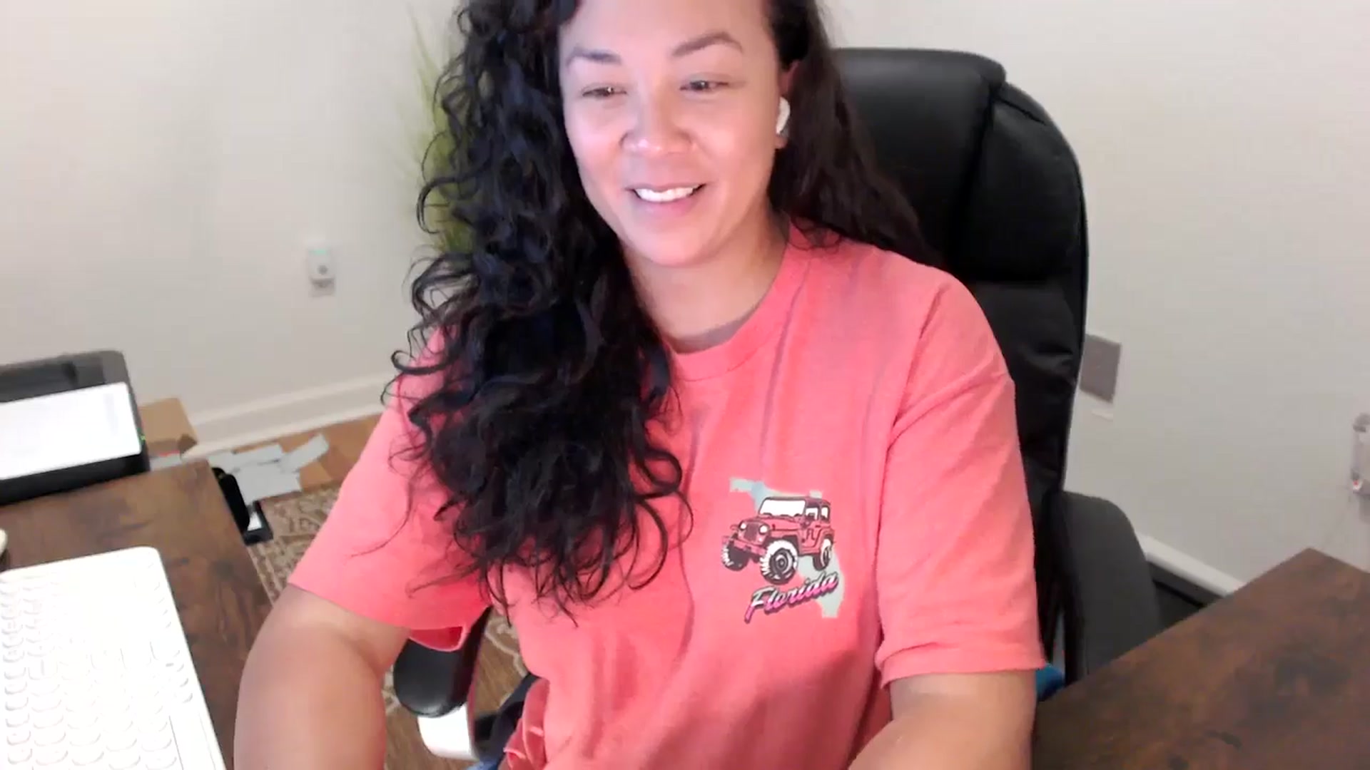 Gallery image thumbnail from MickaylaStar's myfreecams stream on, 10/09/2025, 16:32 image 4 of 20