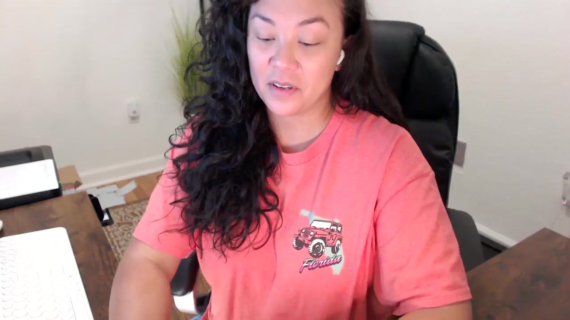 Gallery image thumbnail from MickaylaStar's myfreecams stream on, 10/09/2025, 16:32 image 5 of 20