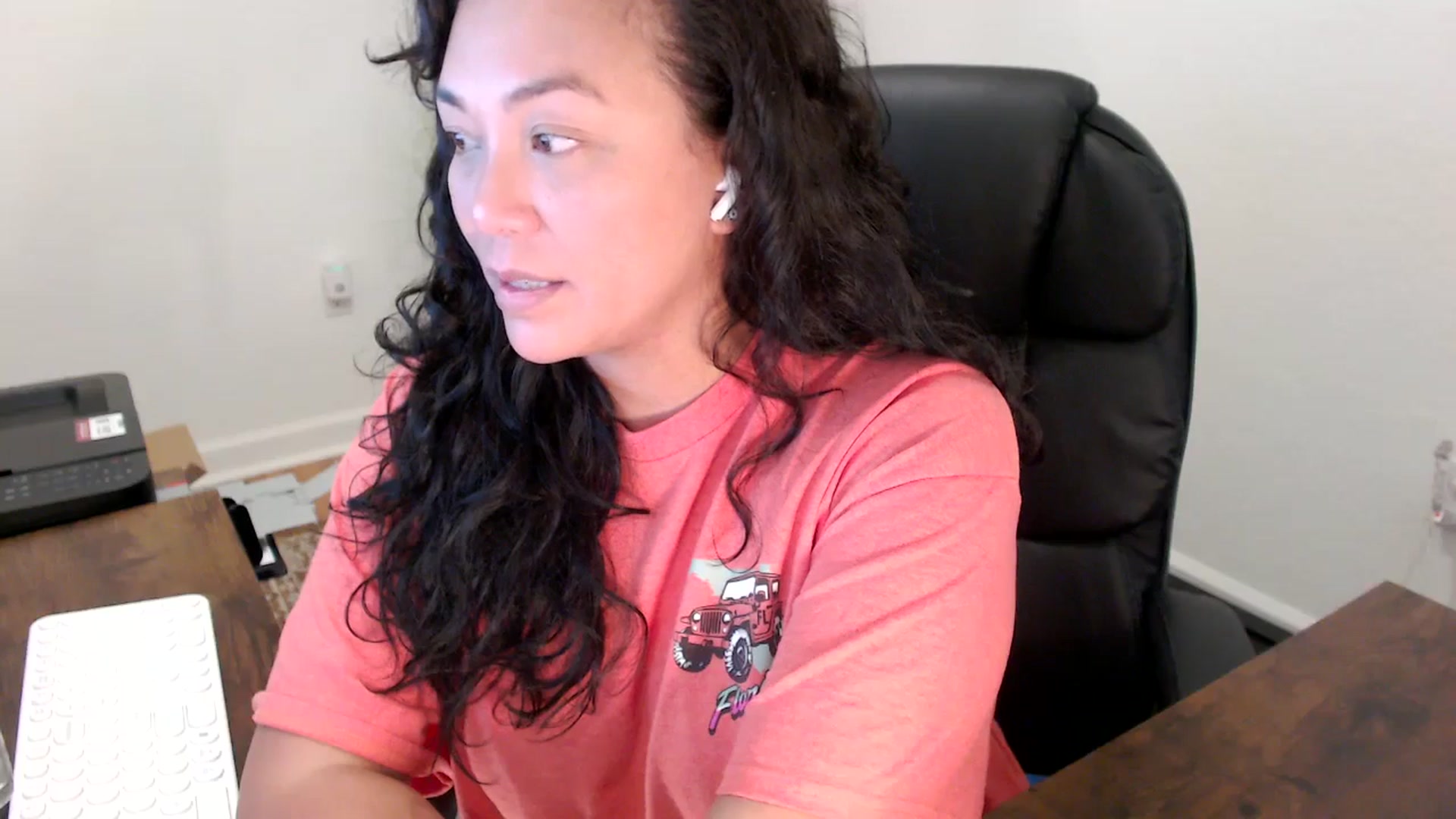 Gallery image thumbnail from MickaylaStar's myfreecams stream on, 10/09/2025, 19:27 image 12 of 20
