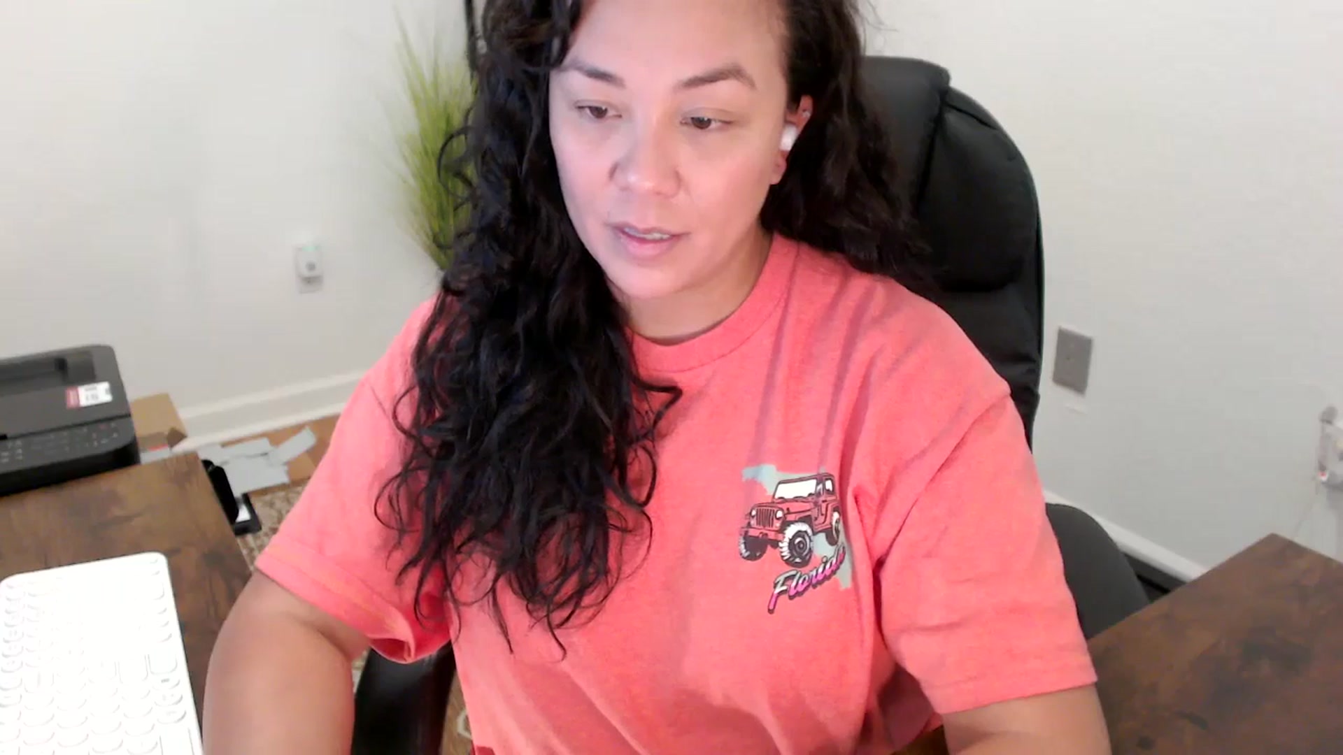 Gallery image thumbnail from MickaylaStar's myfreecams stream on, 10/09/2025, 20:05 image 20 of 20