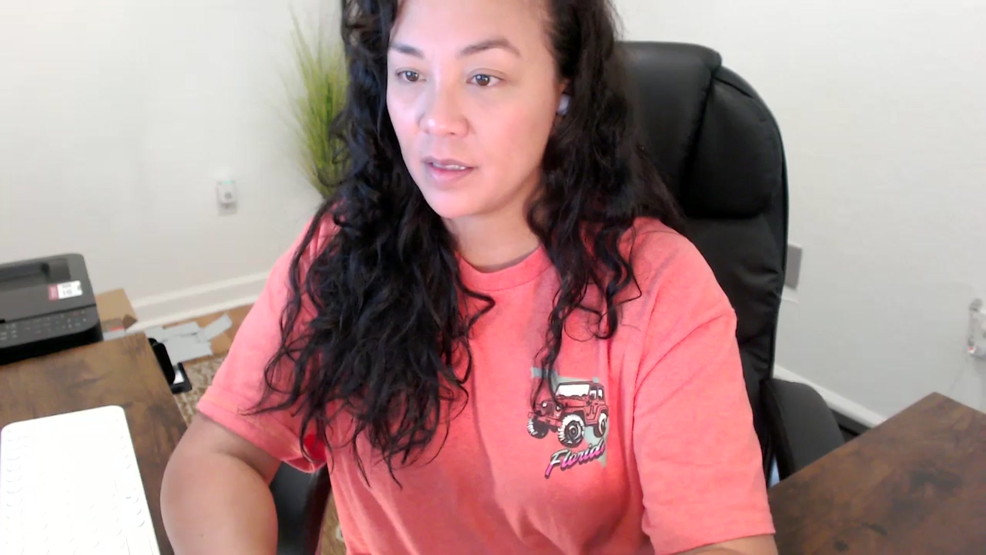 Gallery image thumbnail from MickaylaStar's myfreecams stream on, 10/09/2025, 20:05 image 13 of 20