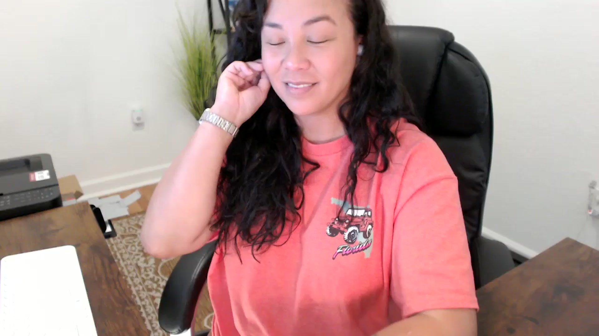 Gallery image thumbnail from MickaylaStar's myfreecams stream on, 10/09/2025, 20:05 image 15 of 20