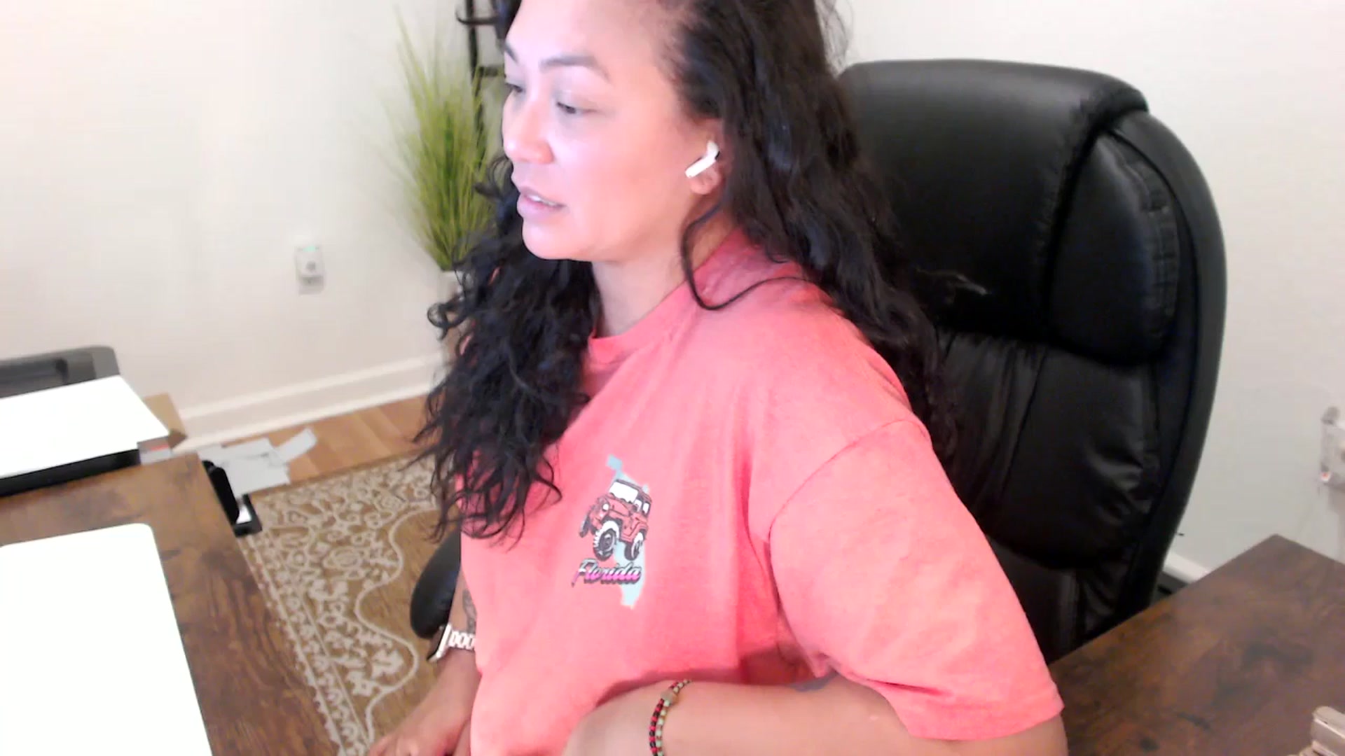 Gallery image thumbnail from MickaylaStar's myfreecams stream on, 10/09/2025, 20:51 image 20 of 20