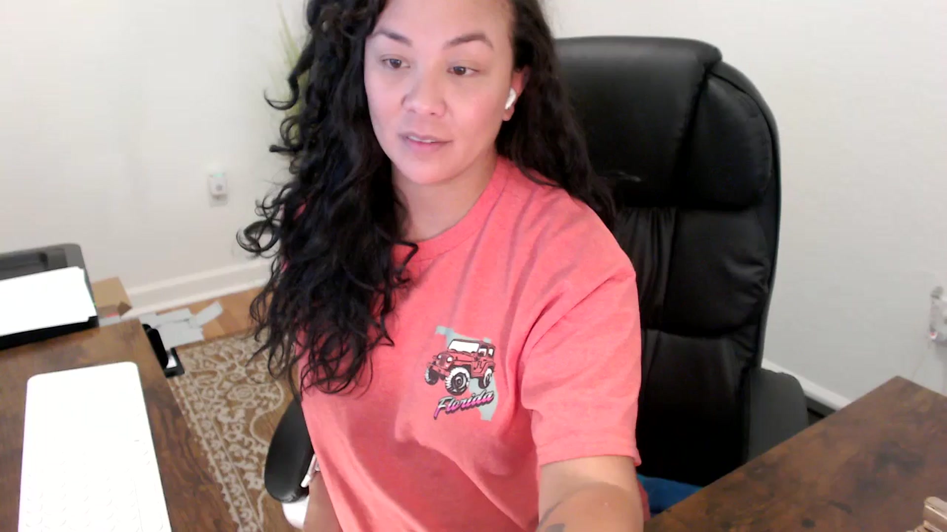 Gallery image thumbnail from MickaylaStar's myfreecams stream on, 10/09/2025, 20:51 image 13 of 20