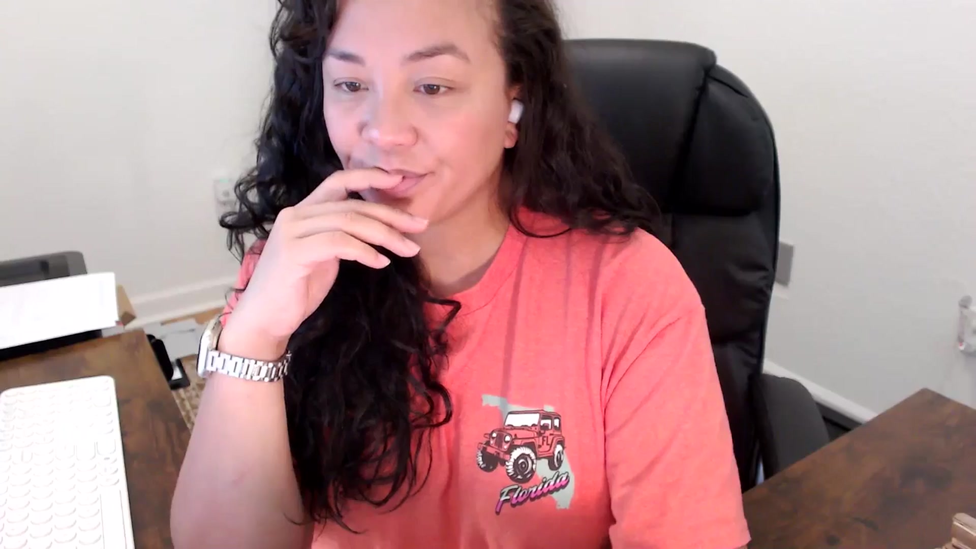 Gallery image thumbnail from MickaylaStar's myfreecams stream on, 10/09/2025, 20:51 image 3 of 20