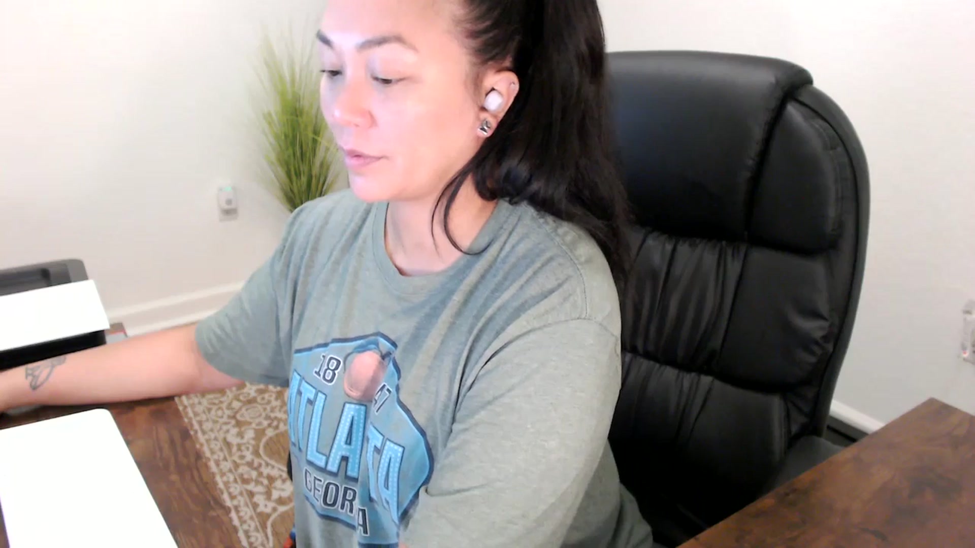 Gallery image thumbnail from MickaylaStar's myfreecams stream on, 10/13/2025, 14:53 image 14 of 20