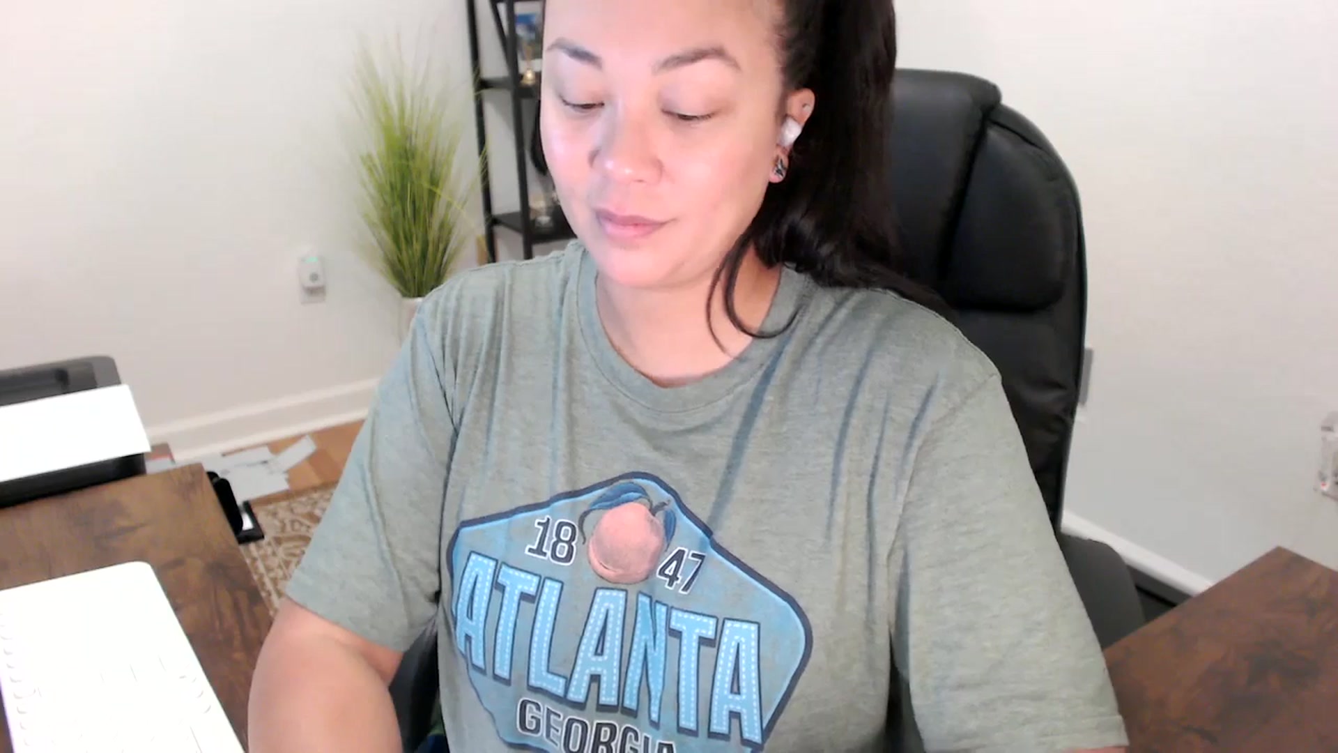 Gallery image thumbnail from MickaylaStar's myfreecams stream on, 10/13/2025, 14:53 image 8 of 20