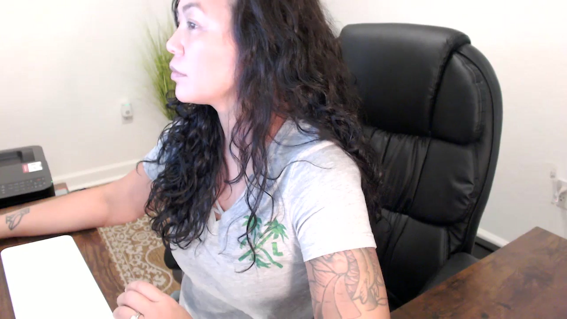 Gallery image thumbnail from MickaylaStar's myfreecams stream on, 10/15/2025, 17:47 image 5 of 20