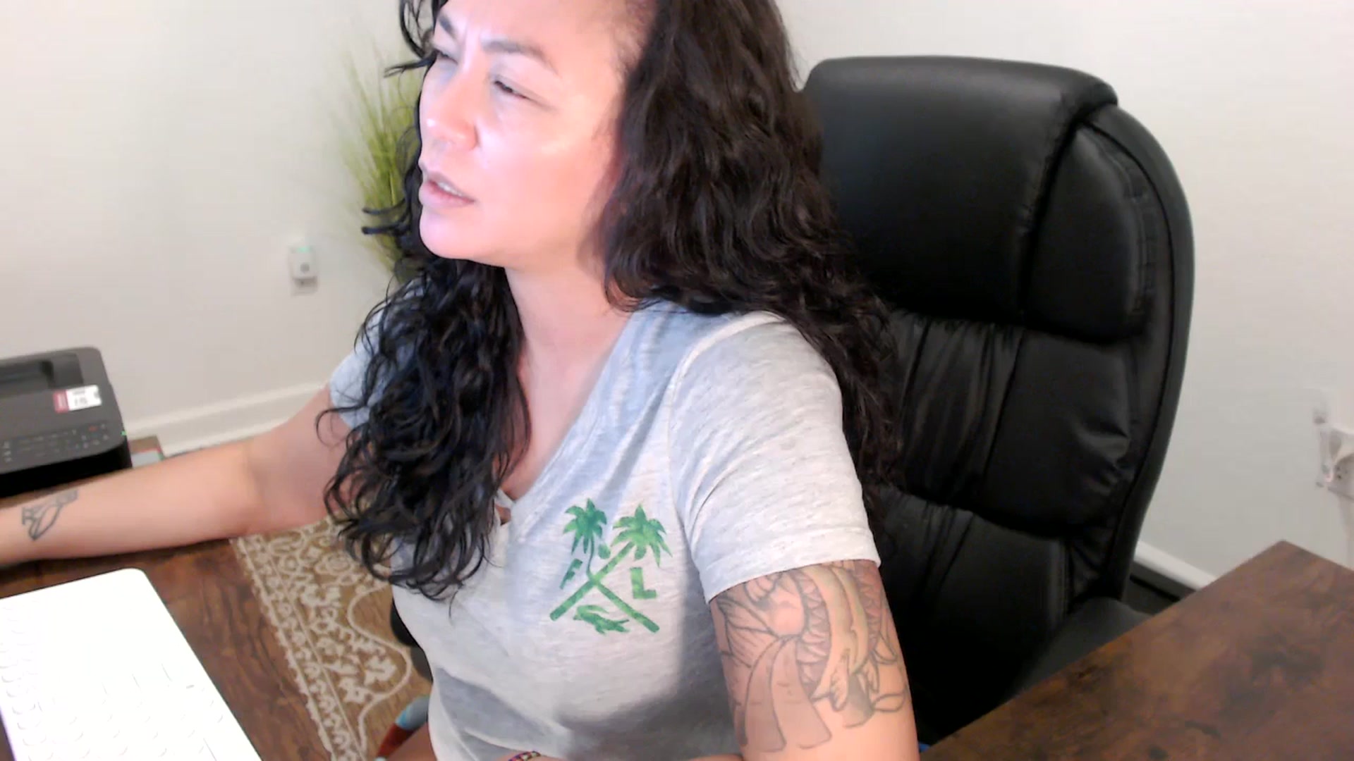 Gallery image thumbnail from MickaylaStar's myfreecams stream on, 10/15/2025, 17:47 image 9 of 20