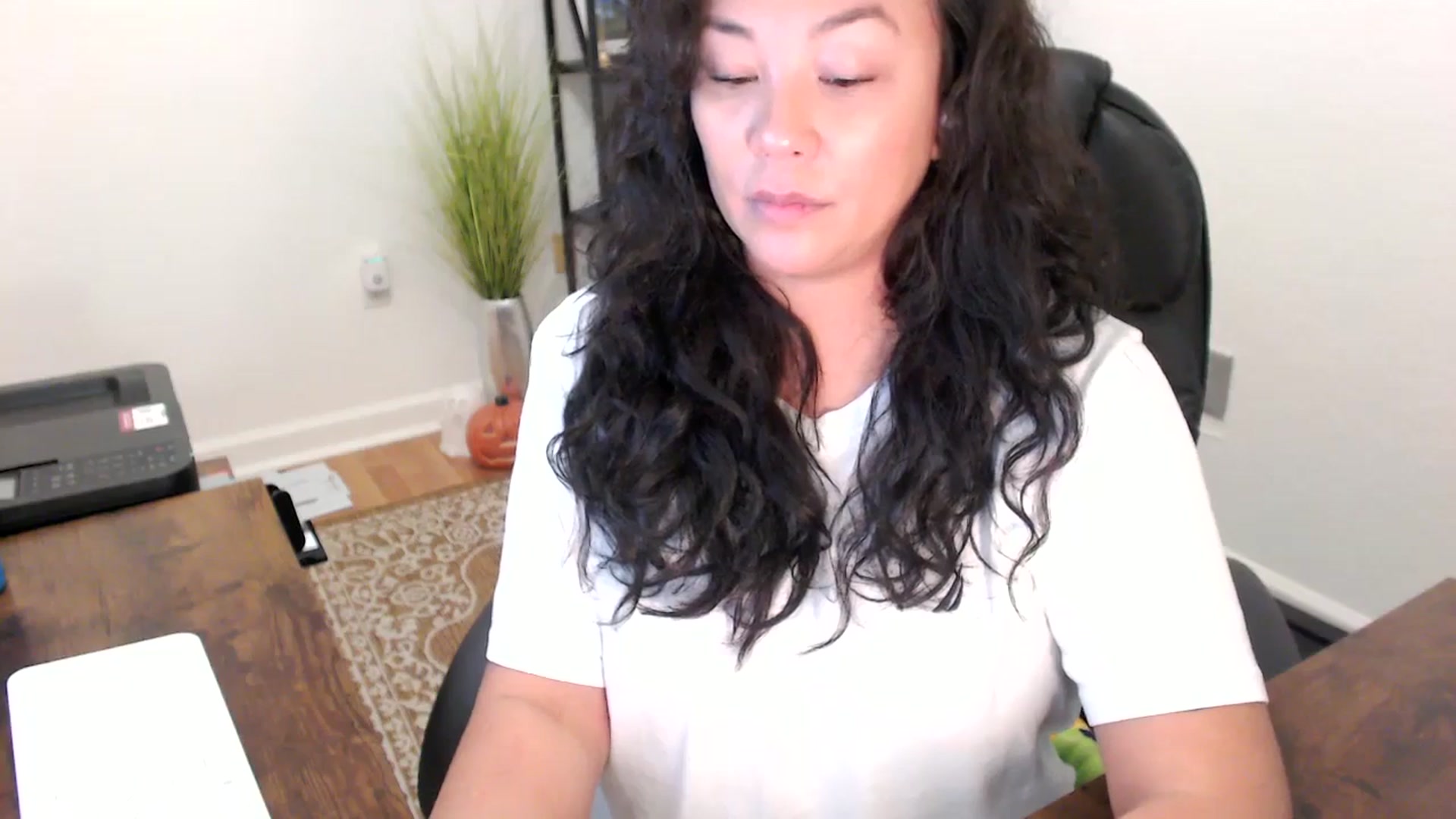 Gallery image thumbnail from MickaylaStar's myfreecams stream on, 10/17/2025, 17:40 image 4 of 20
