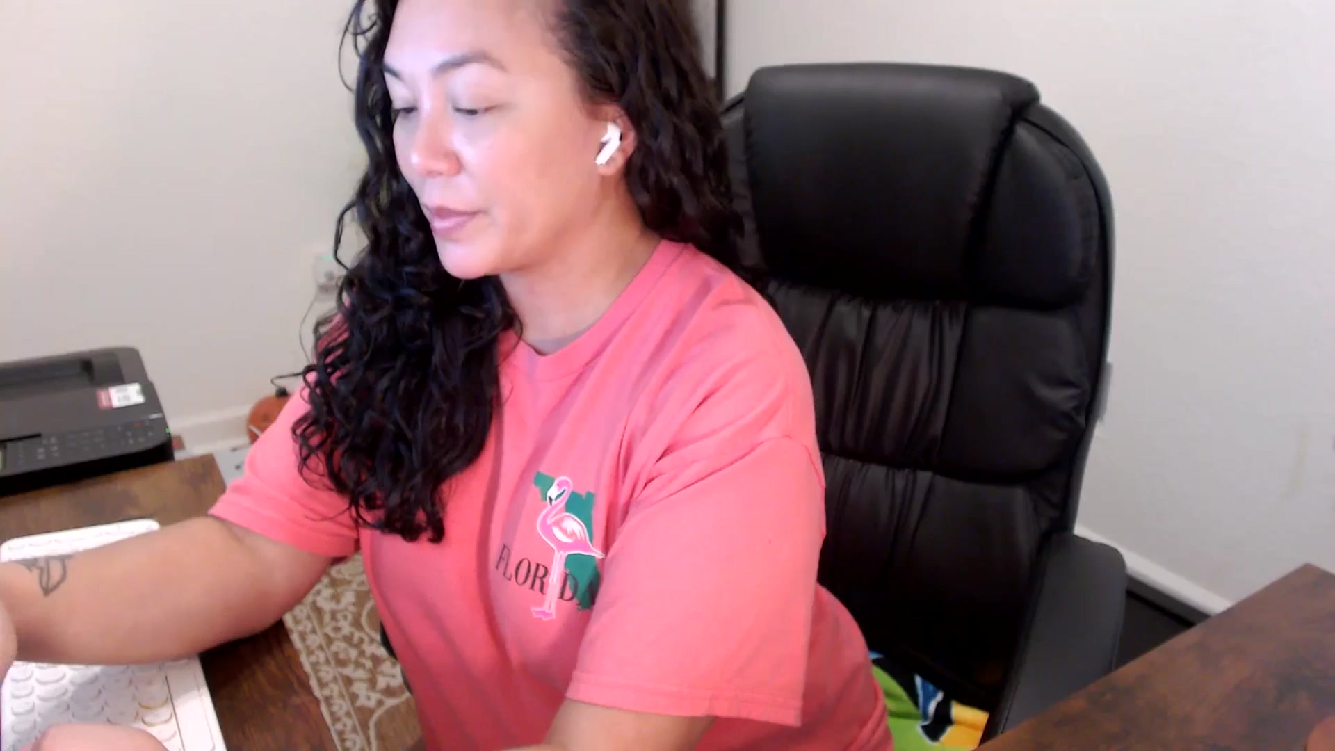 Gallery image thumbnail from MickaylaStar's myfreecams stream on, 10/29/2025, 17:31 image 18 of 20