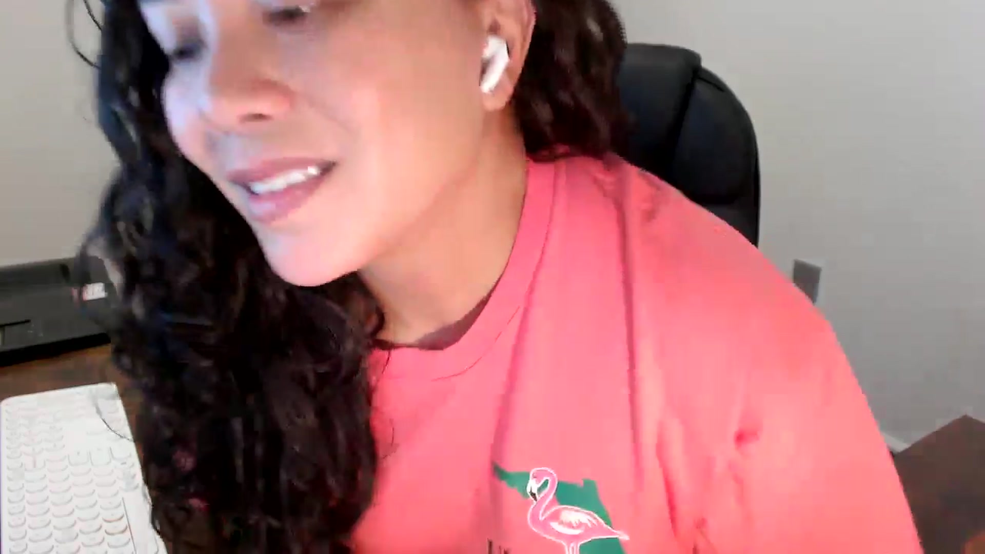 Gallery image thumbnail from MickaylaStar's myfreecams stream on, 10/29/2025, 17:31 image 19 of 20