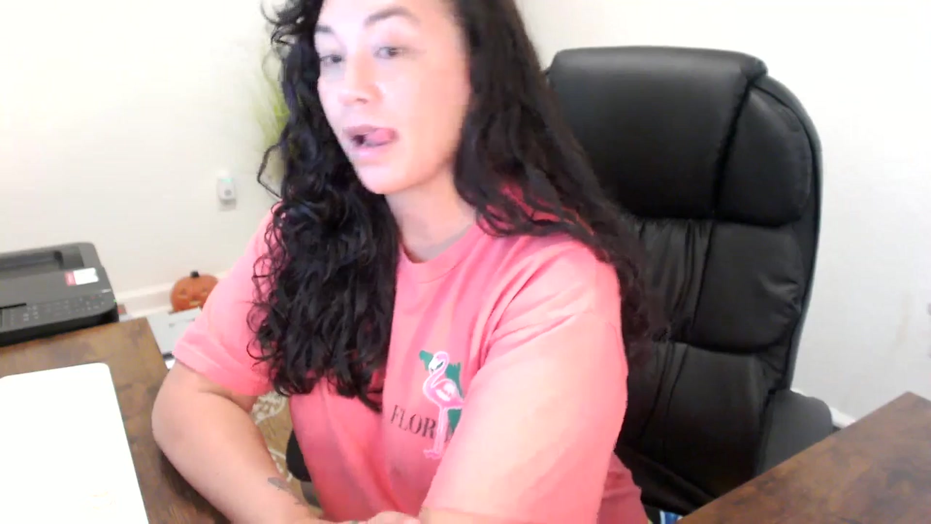 Gallery image thumbnail from MickaylaStar's myfreecams stream on, 10/29/2025, 19:14 image 17 of 20
