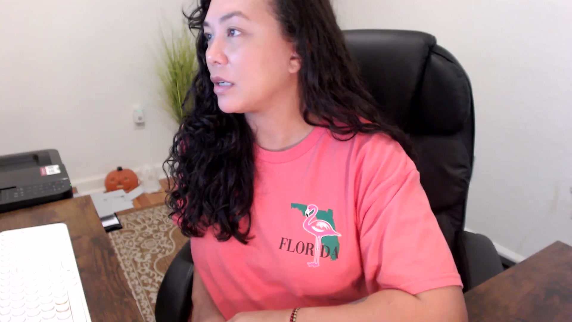 Gallery image thumbnail from MickaylaStar's myfreecams stream on, 10/29/2025, 19:14 image 20 of 20