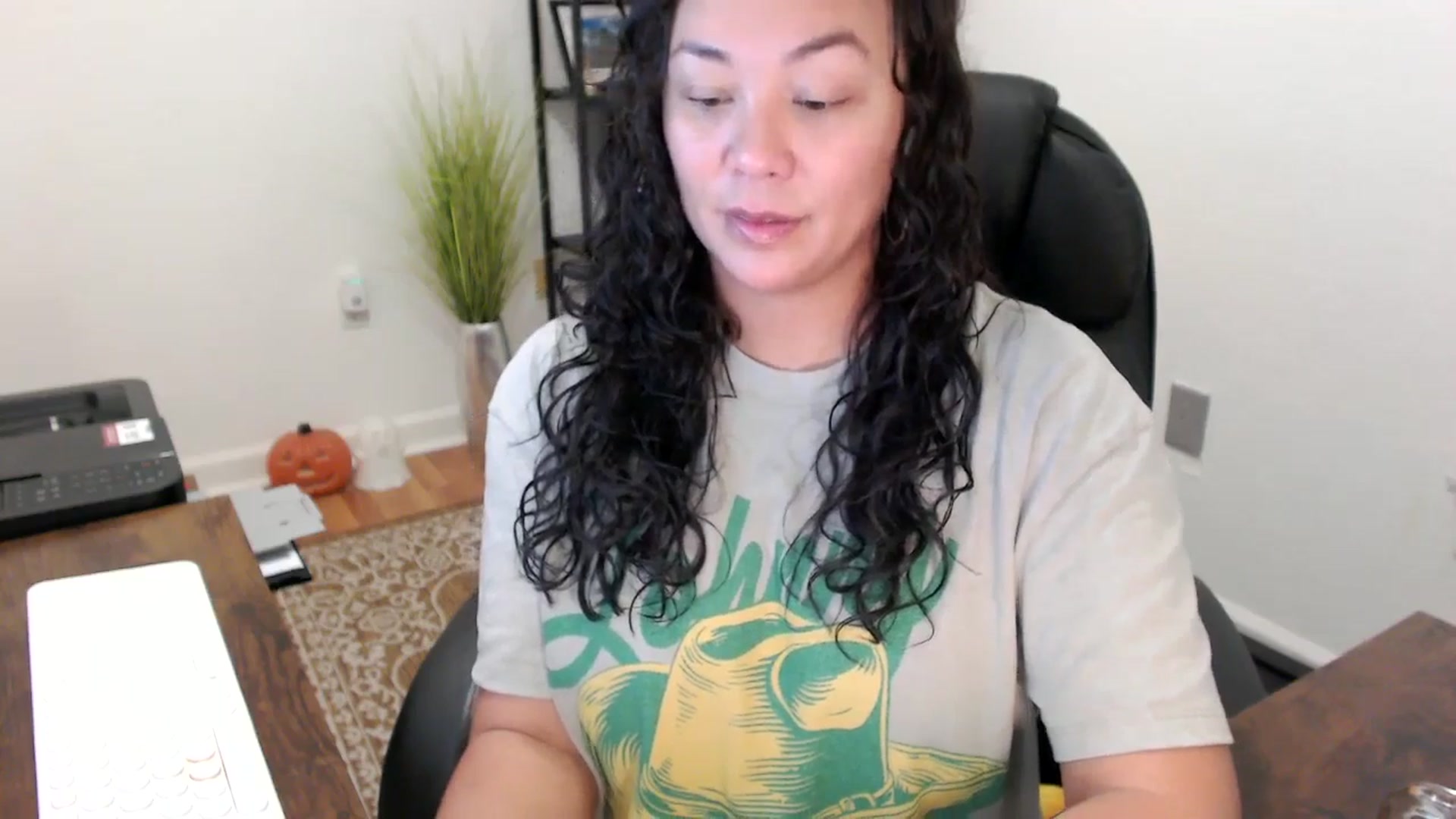 Gallery image thumbnail from MickaylaStar's myfreecams stream on, 10/30/2025, 15:49 image 11 of 20