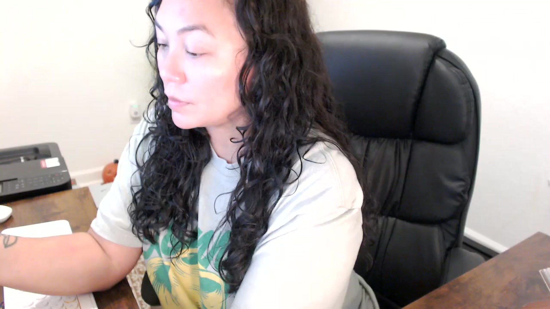 Gallery image thumbnail from MickaylaStar's myfreecams stream on, 10/30/2025, 16:36 image 1 of 20