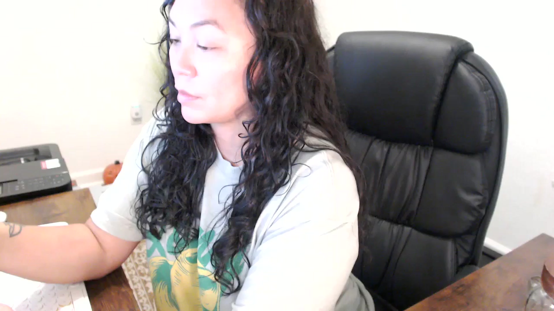 Gallery image thumbnail from MickaylaStar's myfreecams stream on, 10/30/2025, 16:36 image 8 of 20