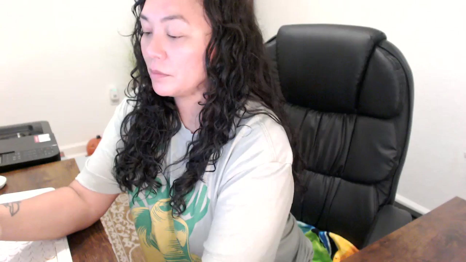Gallery image thumbnail from MickaylaStar's myfreecams stream on, 10/30/2025, 16:55 image 1 of 20