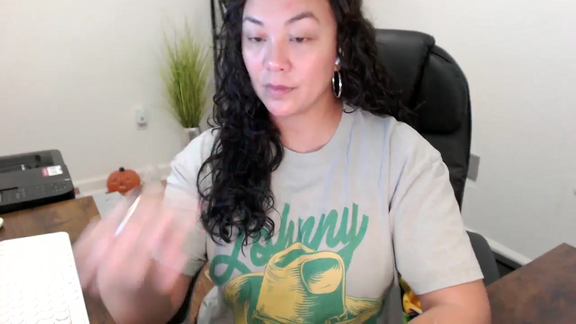 Gallery image thumbnail from MickaylaStar's myfreecams stream on, 10/30/2025, 16:55 image 5 of 20