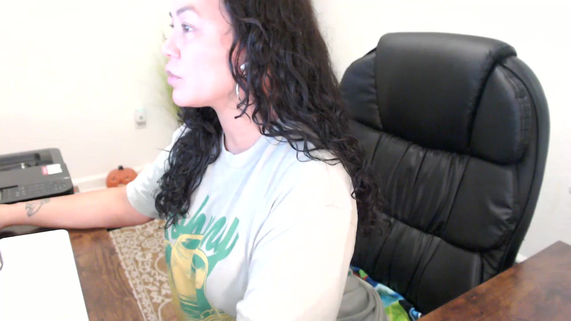 Gallery image thumbnail from MickaylaStar's myfreecams stream on, 10/30/2025, 16:55 image 20 of 20