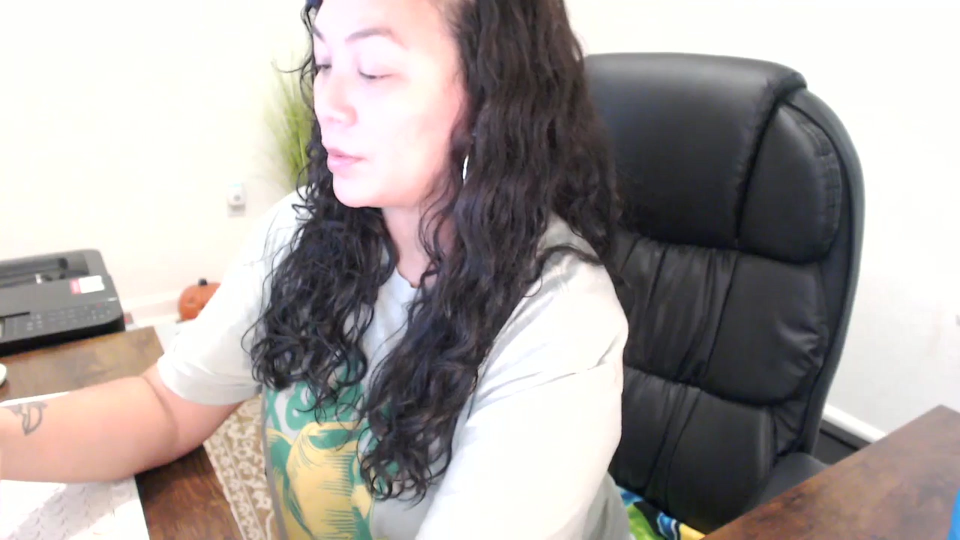Gallery image thumbnail from MickaylaStar's myfreecams stream on, 10/30/2025, 17:34 image 6 of 20