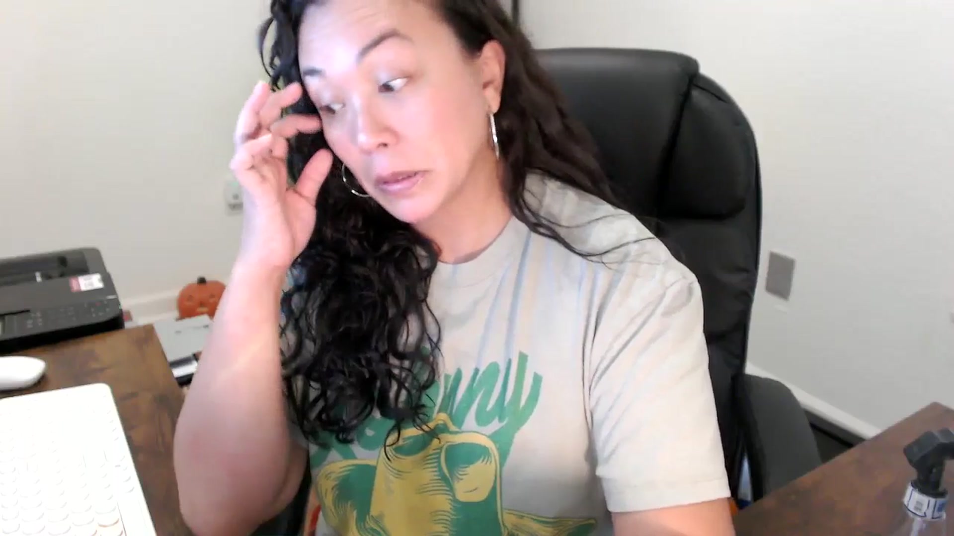 Gallery image thumbnail from MickaylaStar's myfreecams stream on, 10/30/2025, 18:57 image 11 of 20