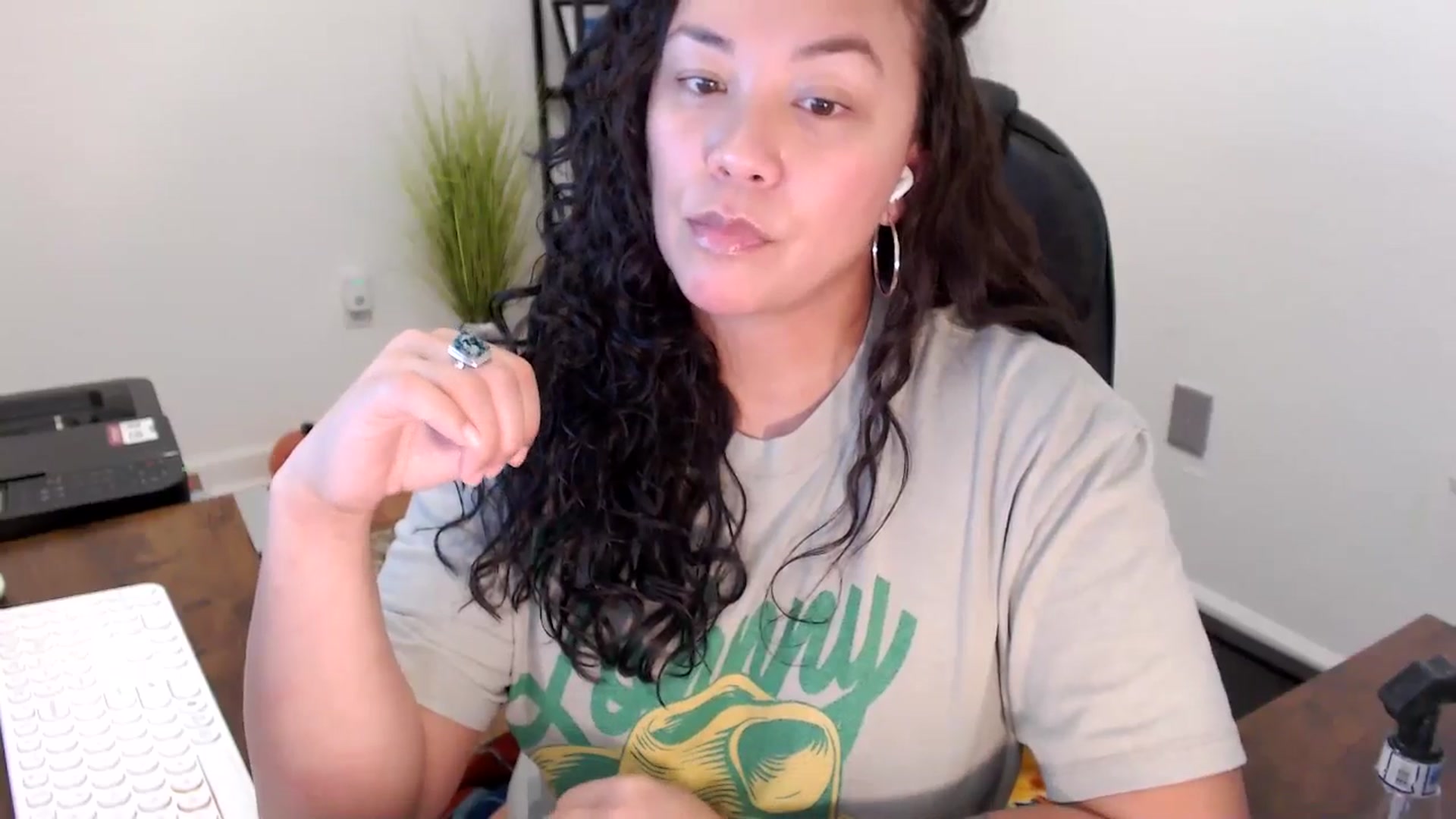 Gallery image thumbnail from MickaylaStar's myfreecams stream on, 10/30/2025, 19:40 image 2 of 20