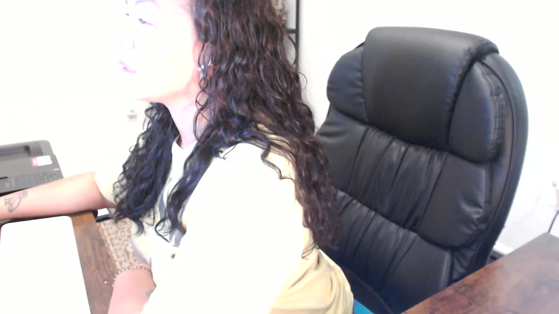 Gallery image thumbnail from MickaylaStar's myfreecams stream on, 11/05/2025, 16:54 image 10 of 20