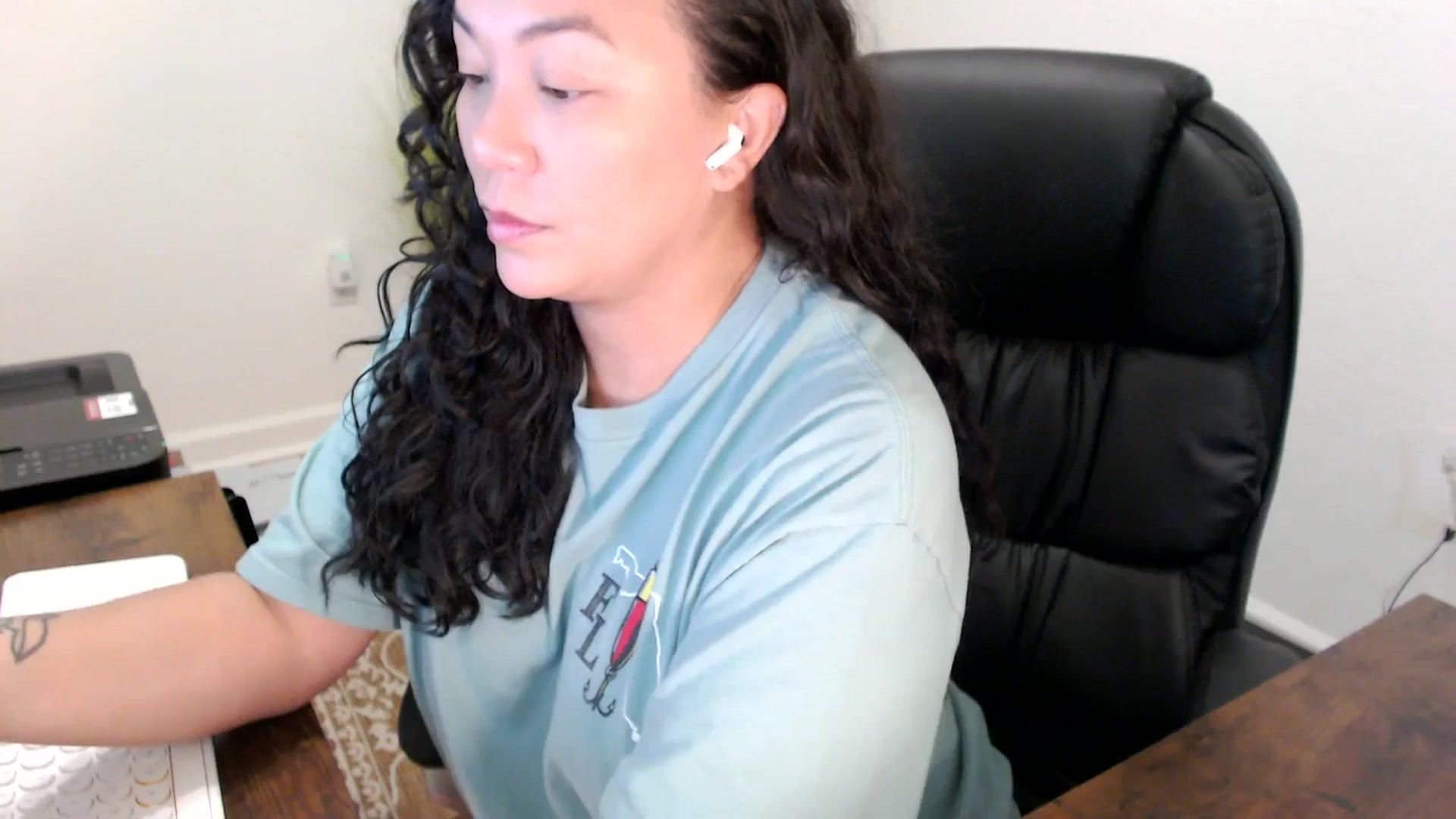 Gallery image thumbnail from MickaylaStar's myfreecams stream on, 11/06/2025, 15:59 image 8 of 20