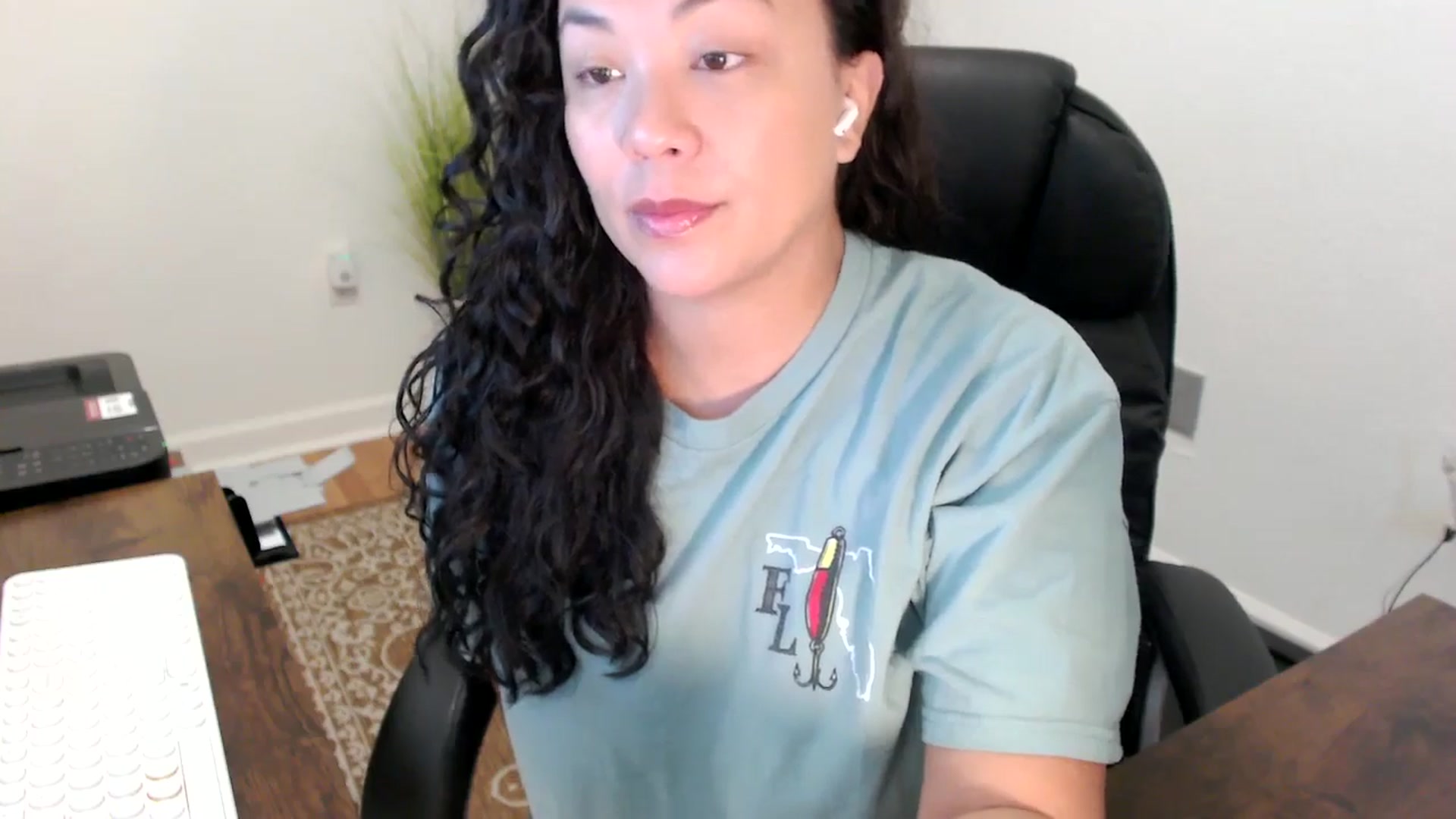 Gallery image thumbnail from MickaylaStar's myfreecams stream on, 11/06/2025, 15:59 image 5 of 20
