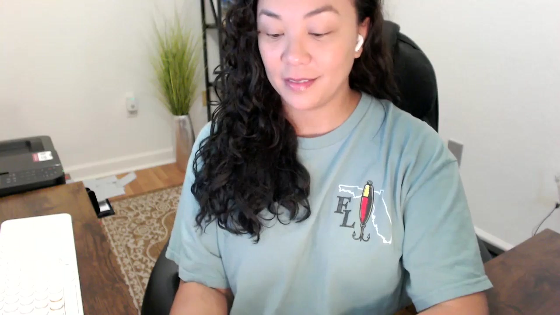 Gallery image thumbnail from MickaylaStar's myfreecams stream on, 11/06/2025, 15:59 image 13 of 20
