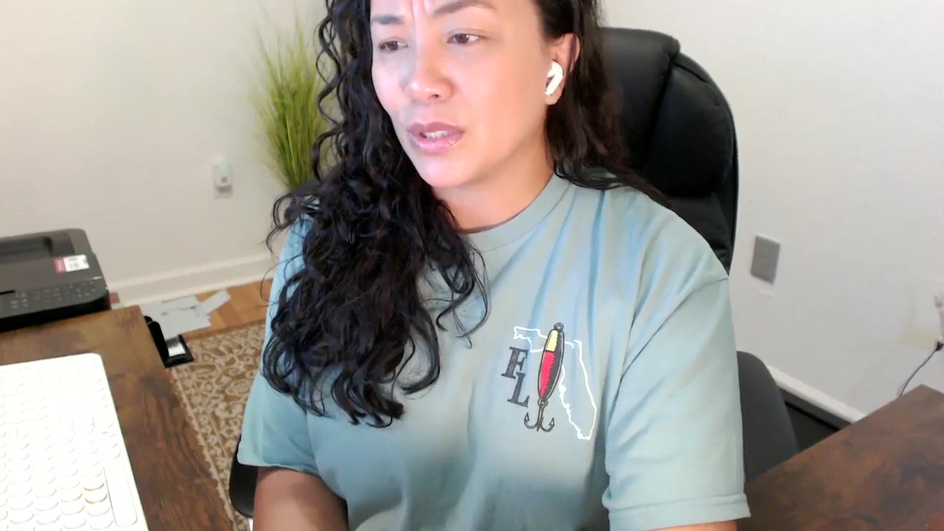 Gallery image thumbnail from MickaylaStar's myfreecams stream on, 11/06/2025, 16:47 image 14 of 20