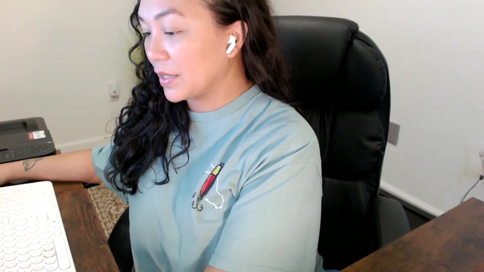 Gallery image thumbnail from MickaylaStar's myfreecams stream on, 11/06/2025, 16:47 image 16 of 20
