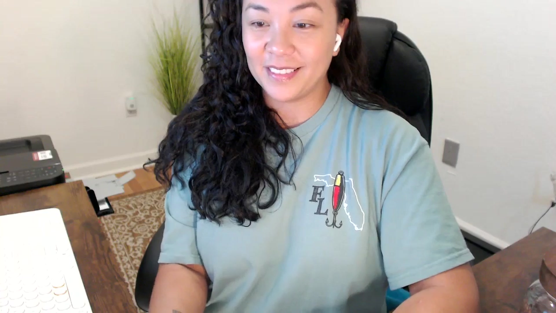 Gallery image thumbnail from MickaylaStar's myfreecams stream on, 11/06/2025, 16:47 image 5 of 20