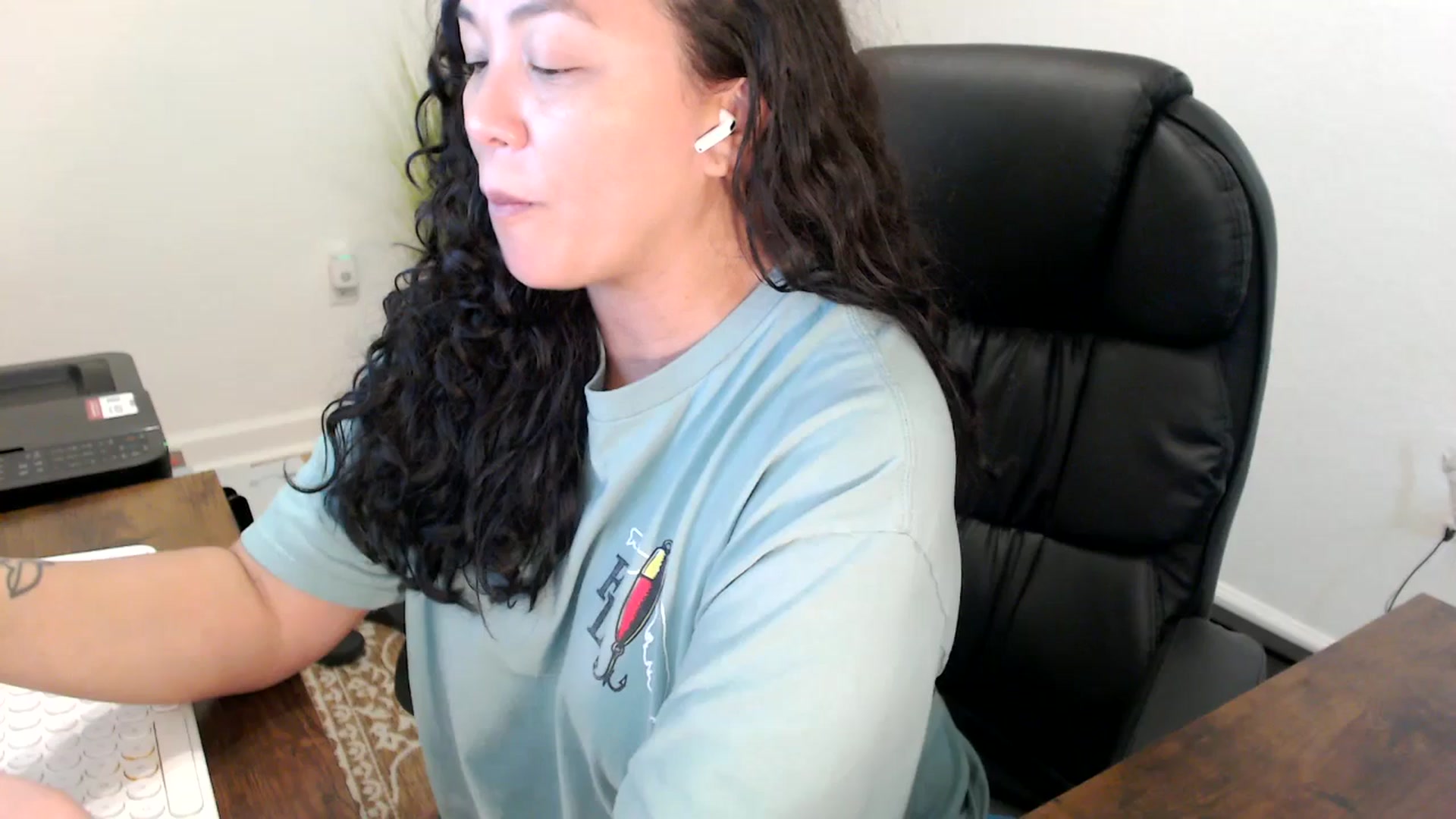 Gallery image thumbnail from MickaylaStar's myfreecams stream on, 11/06/2025, 18:37 image 1 of 20