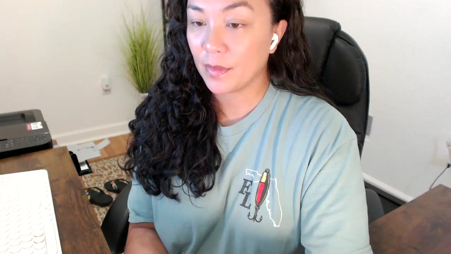 Gallery image thumbnail from MickaylaStar's myfreecams stream on, 11/06/2025, 18:37 image 13 of 20