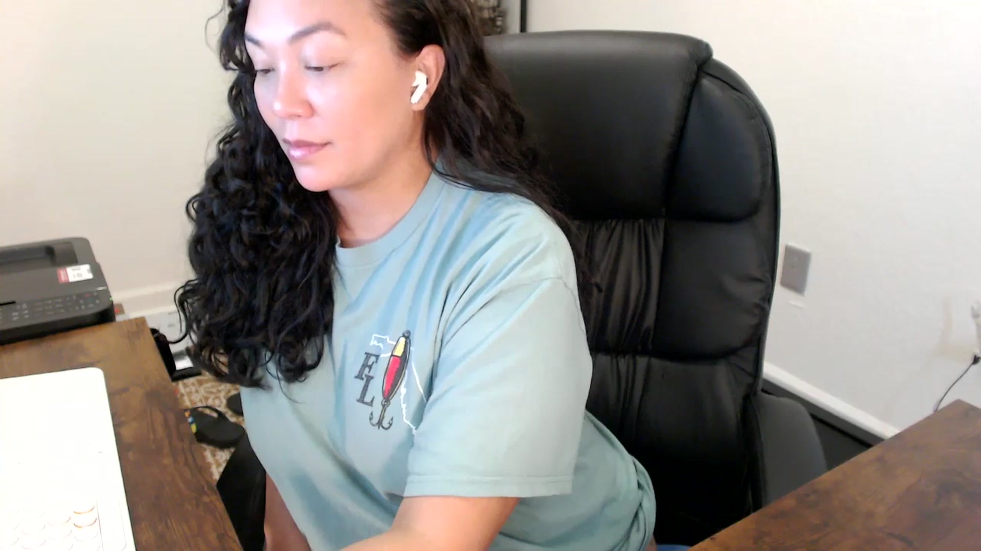 Gallery image thumbnail from MickaylaStar's myfreecams stream on, 11/06/2025, 18:37 image 12 of 20