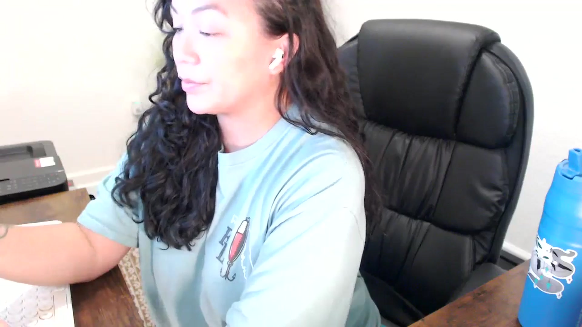 Gallery image thumbnail from MickaylaStar's myfreecams stream on, 11/06/2025, 19:59 image 3 of 20