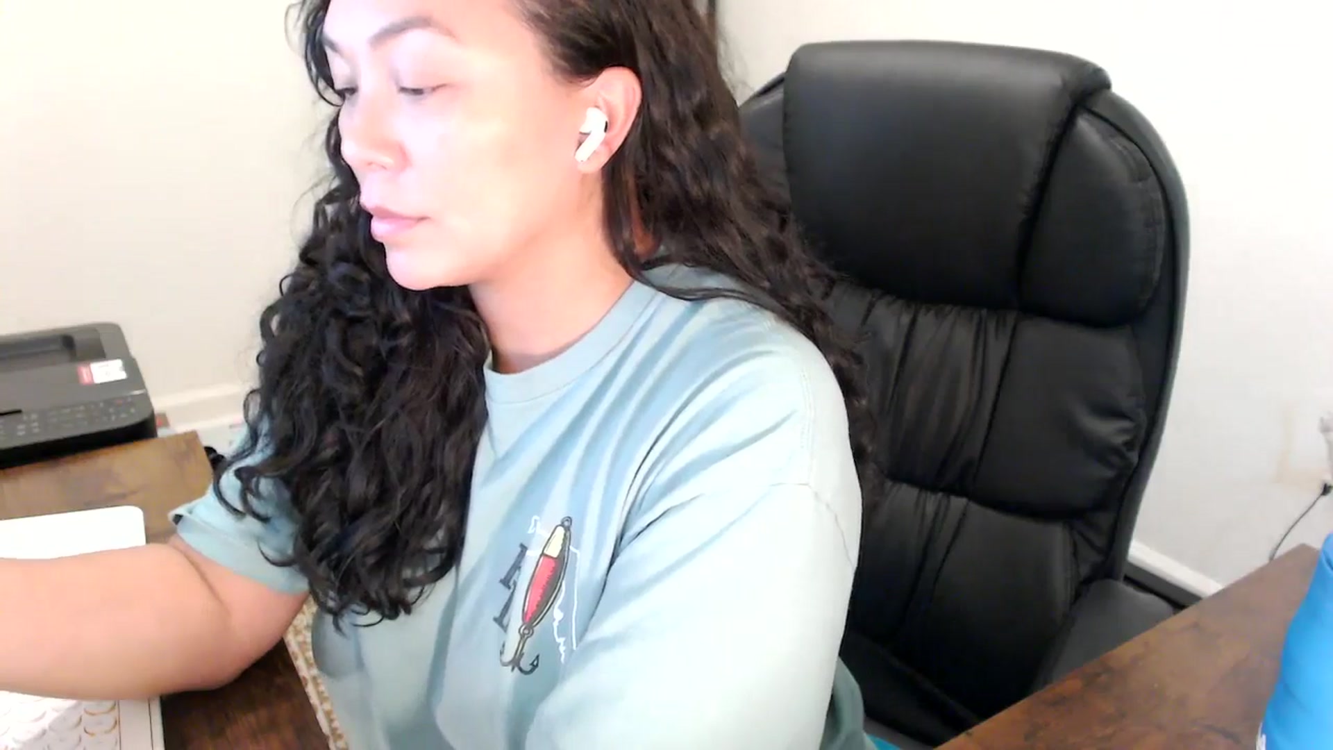 Gallery image thumbnail from MickaylaStar's myfreecams stream on, 11/06/2025, 19:59 image 12 of 20
