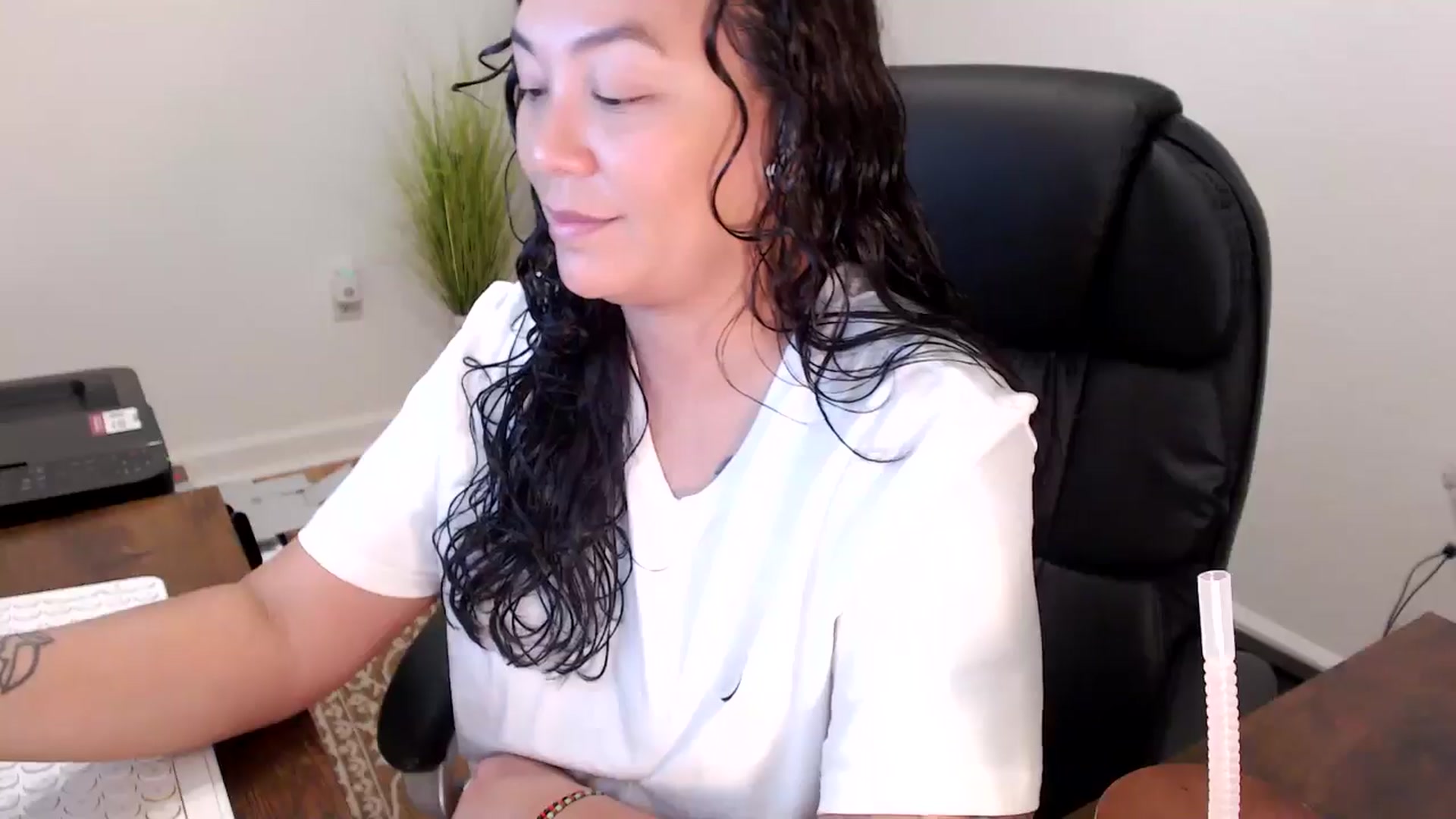 Gallery image thumbnail from MickaylaStar's myfreecams stream on, 11/07/2025, 15:25 image 16 of 20
