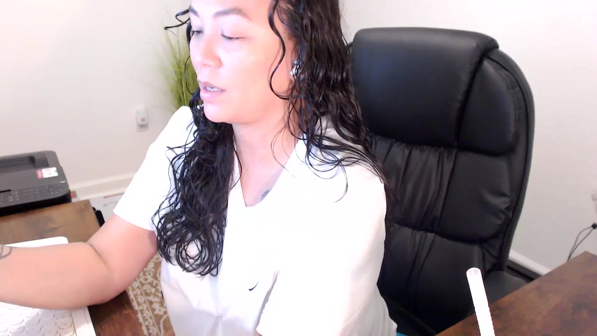 Gallery image thumbnail from MickaylaStar's myfreecams stream on, 11/07/2025, 15:25 image 15 of 20