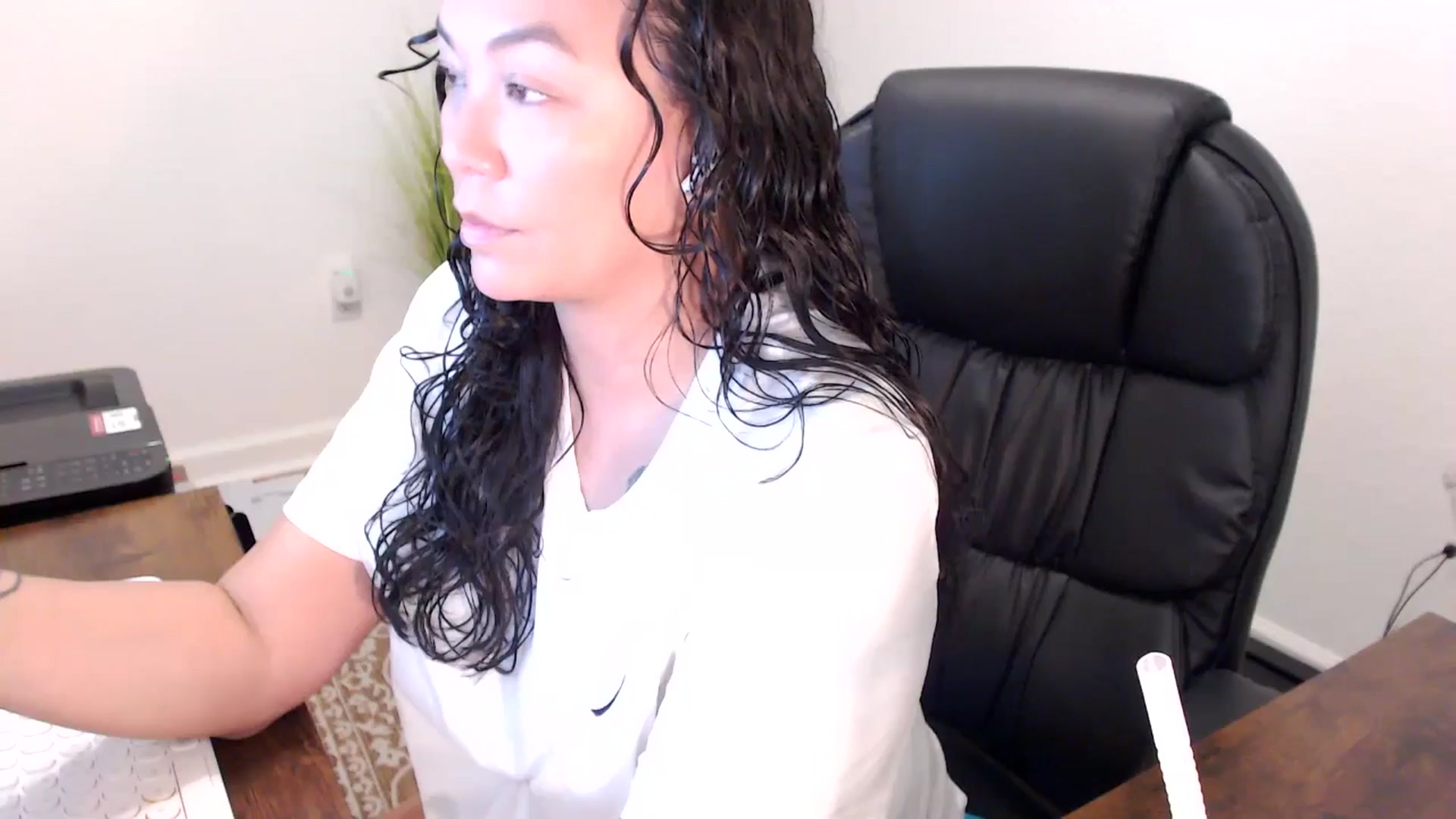 Gallery image thumbnail from MickaylaStar's myfreecams stream on, 11/07/2025, 15:25 image 13 of 20