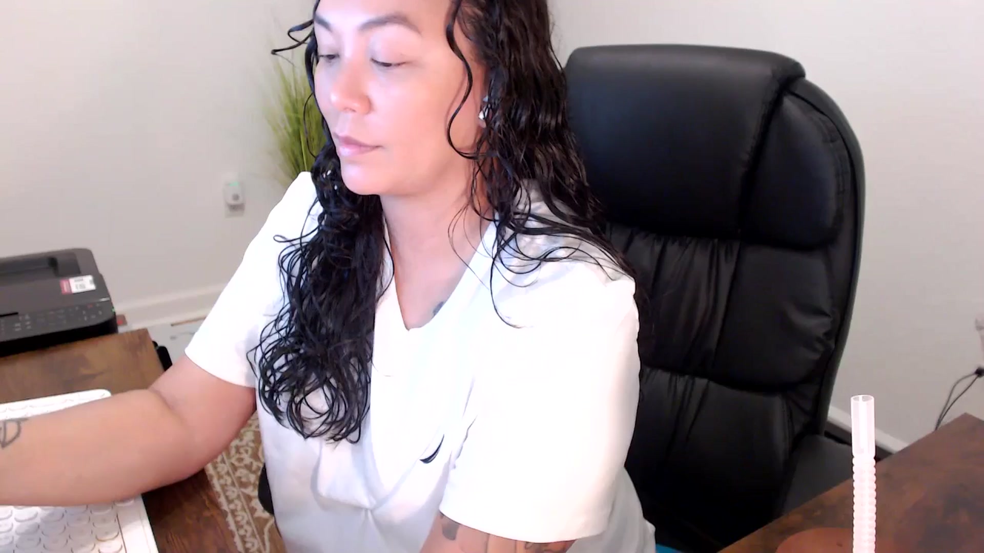 Gallery image thumbnail from MickaylaStar's myfreecams stream on, 11/07/2025, 15:25 image 19 of 20