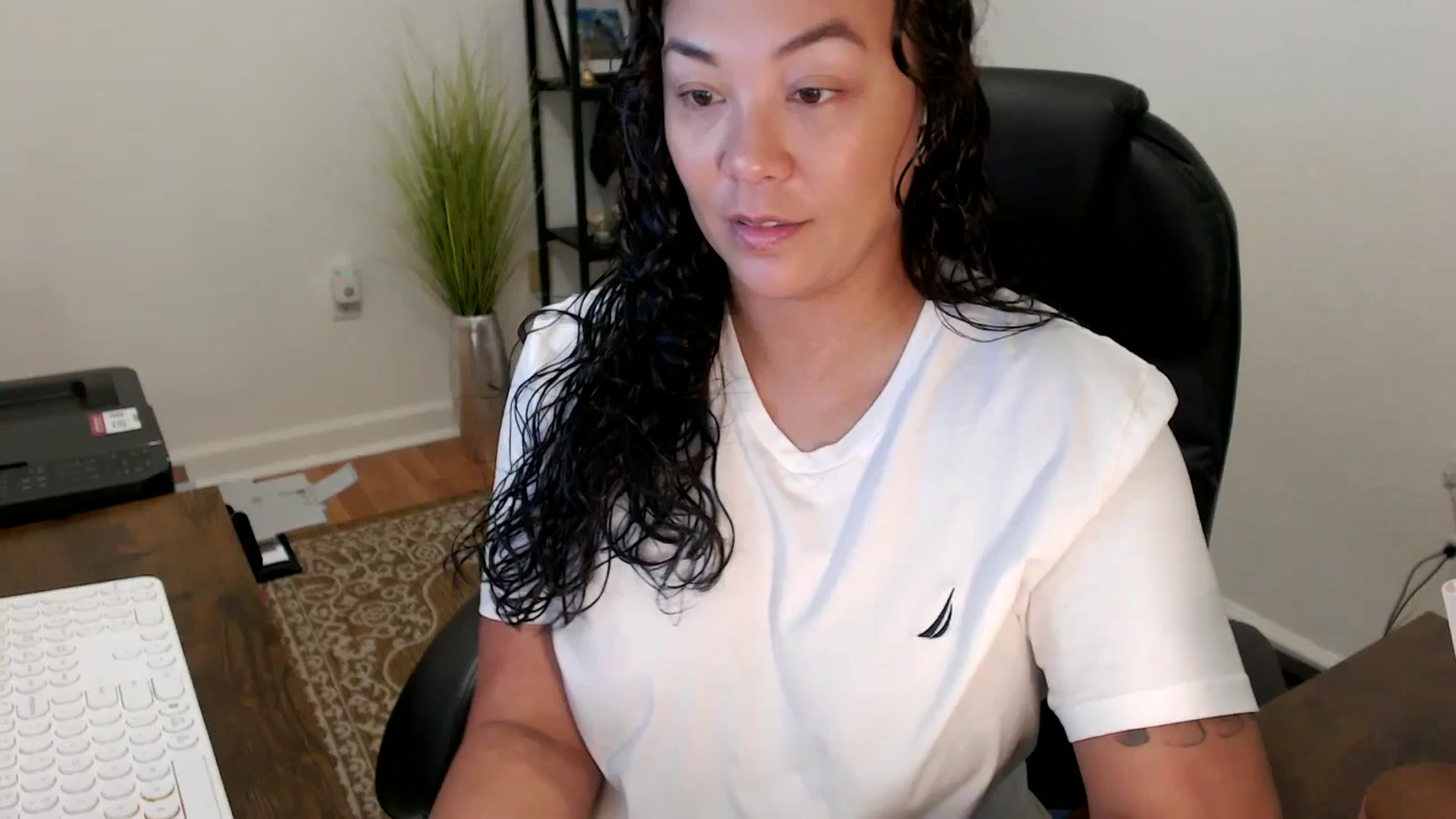 Gallery image thumbnail from MickaylaStar's myfreecams stream on, 11/07/2025, 15:45 image 4 of 20