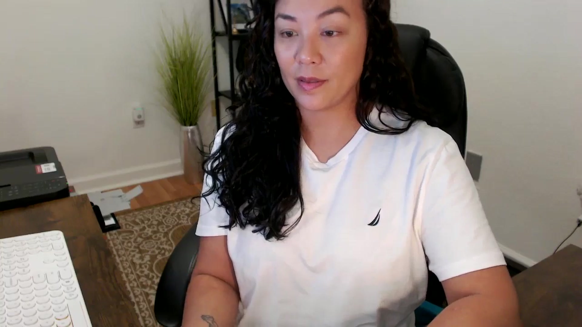 Gallery image thumbnail from MickaylaStar's myfreecams stream on, 11/07/2025, 17:16 image 14 of 20