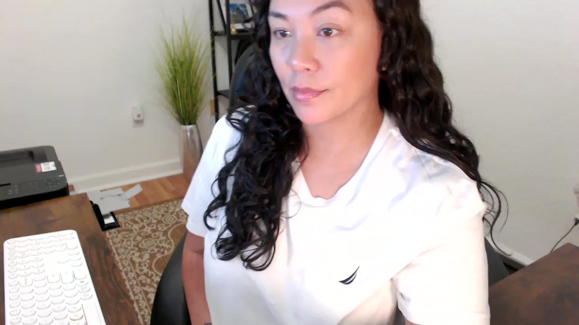 Gallery image thumbnail from MickaylaStar's myfreecams stream on, 11/07/2025, 18:06 image 17 of 20